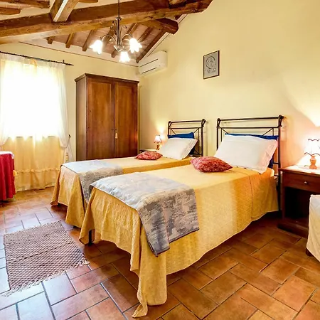 With 5 Bedrooms In Farneta, With Private Pool, Terrace And Wifi Villa *